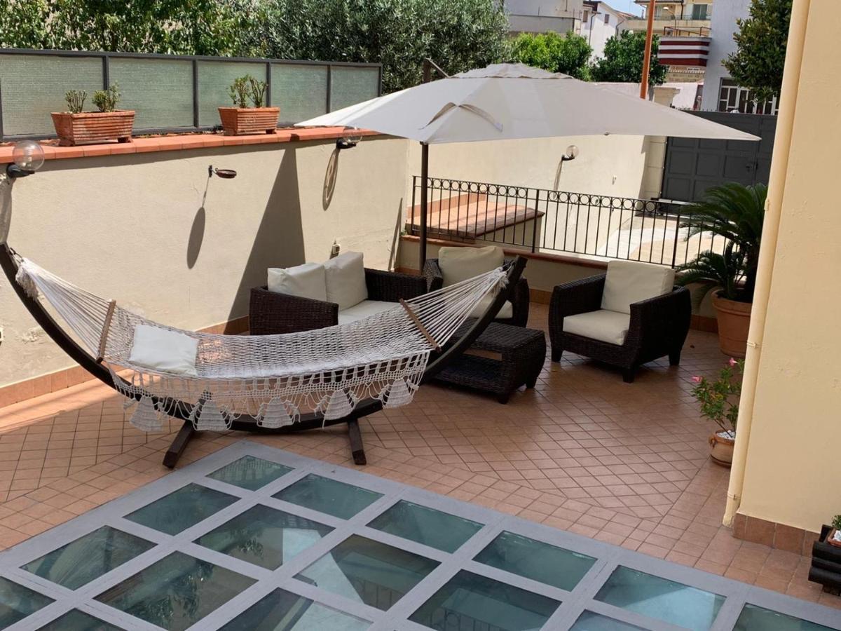 Dino'S B&B Casapulla Екстер'єр фото
